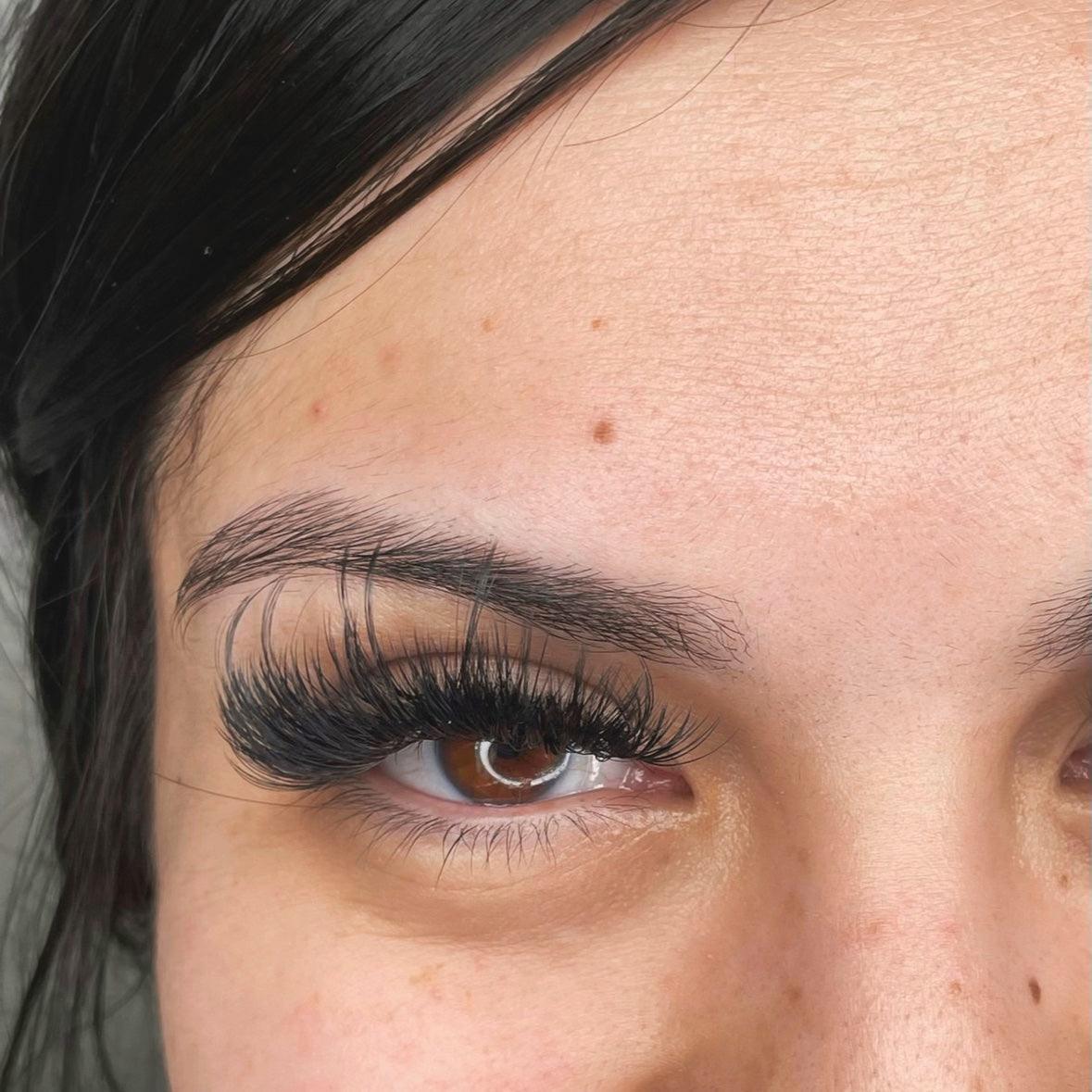 Cashmere Mixed Length Lash Trays (0.05 D curl) - Unica Beauty